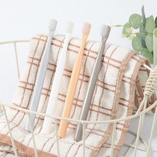 Bàn chải đánh răng, hàng xuất Nhật, 4 chiếc/hộp