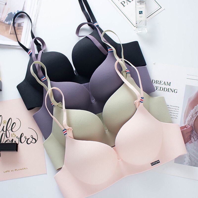 Áo lót su pháp đệm dày không gọng thông hơi 2403 - Moon Underwear