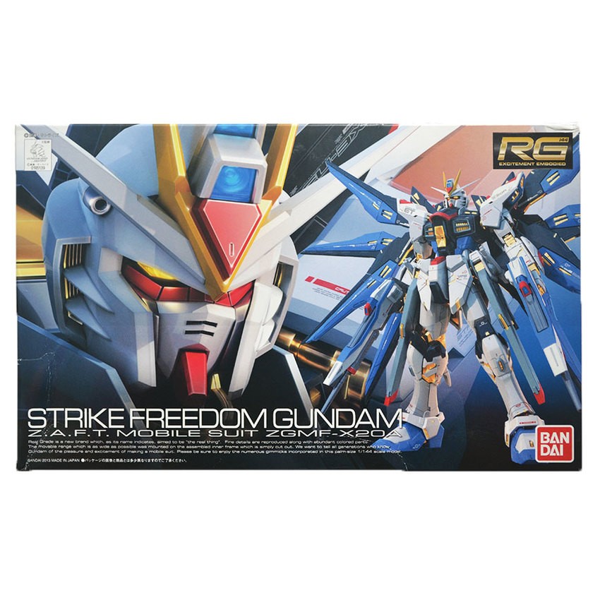 Mô Hình Gundam Bandai RG 14 Strike Freedom Gundam 1/144 SEED Destiny [GDB] [BRG]