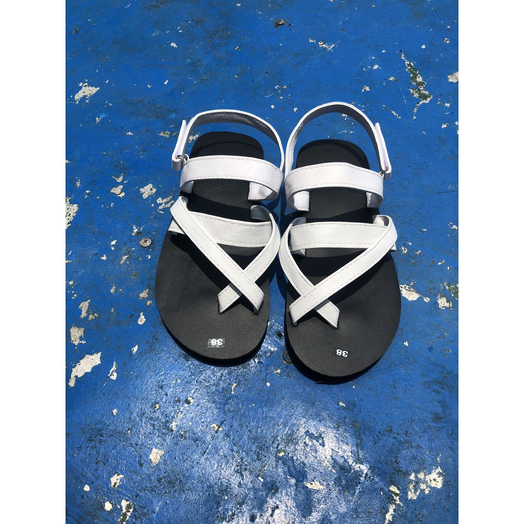 sandal nam nữ sandal đồng nai đế đen quai trắng size từ 35 nữ đến 42 nam size khác nhắn tin chọn thêm