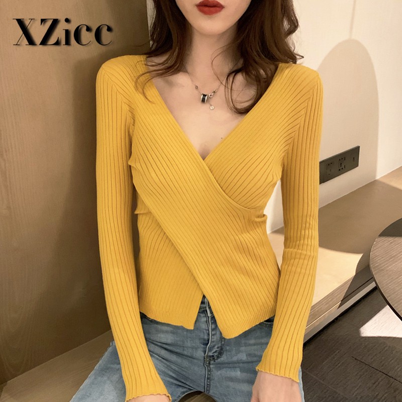 Áo Thun Lửng Tay Dài Cổ Chữ V Màu Trơn Quyến Rũ