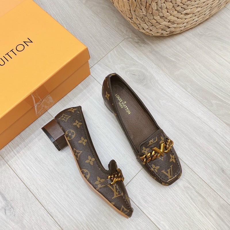 Giày cao gót 5cm da mềm Giày moca lười lv nữ mũi vuông tag khoá V (fullbox Bill túi )