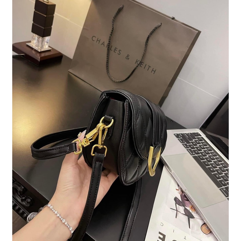 Túi xách đeo chéo nữ giá rẻ đẹp đi chơi phong cách thời trang hàn quốc dễ thương cute DC329