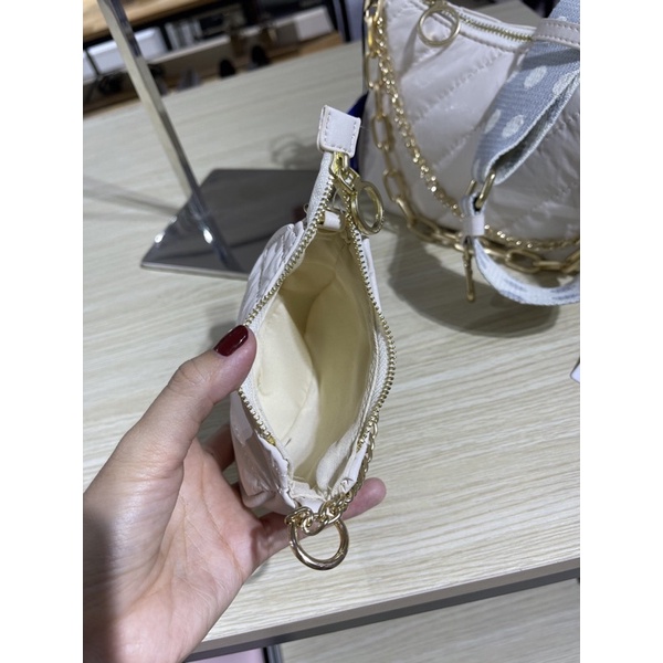 Túi cnk kèm dây đeo