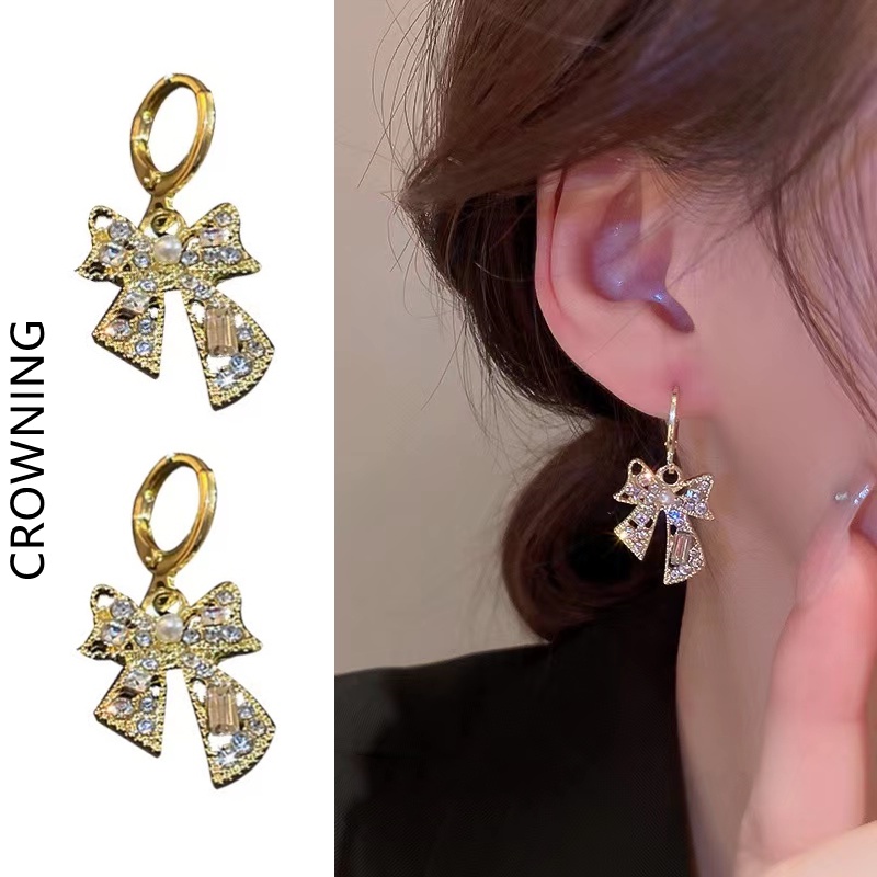 Bông Tai Hình Nơ Đính Ngọc Trai Kim Cương Giả Lấp Lánh Thời Trang Dành Cho Nữ F571