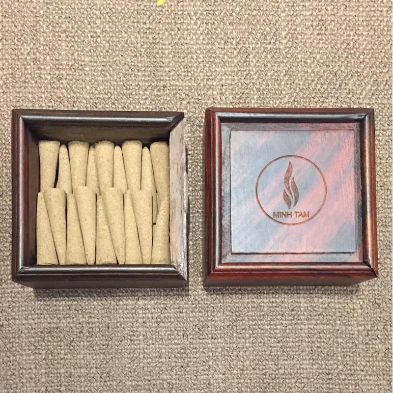 TRẦM HƯƠNG [ Hình tháp khói đặc biệt/ TRẦM NỤ ] MÃ NTK 3225