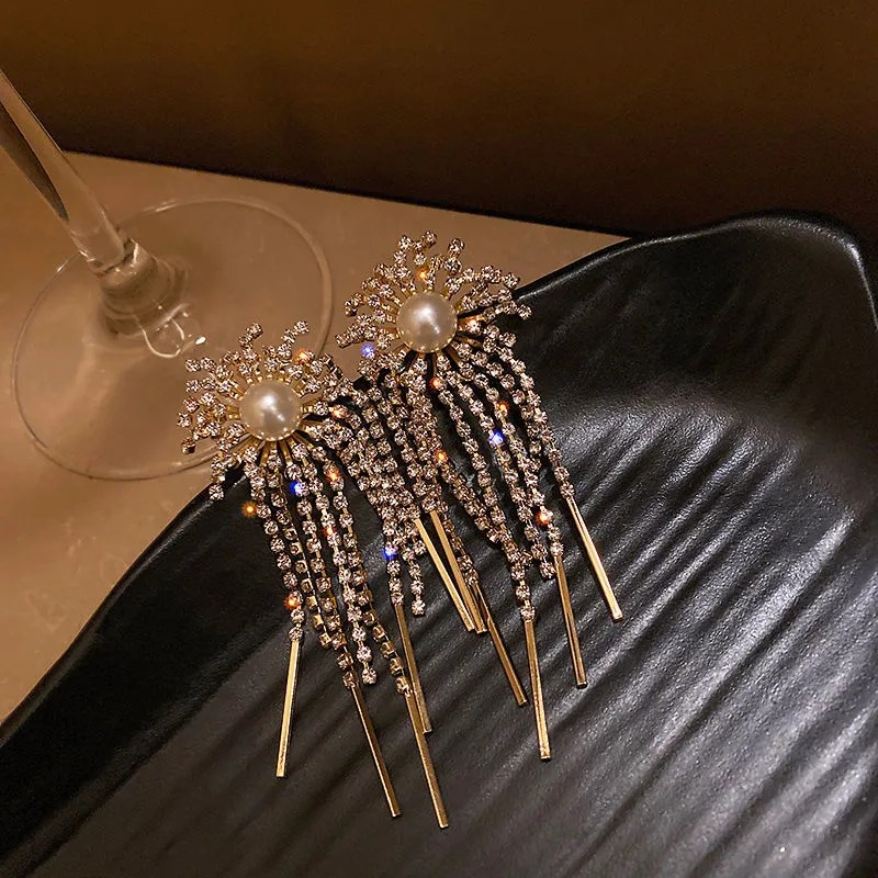 Khuyên Tai Kim Loại Dài Tua Rua Thời Trang Hàn Quốc Cho Nữ