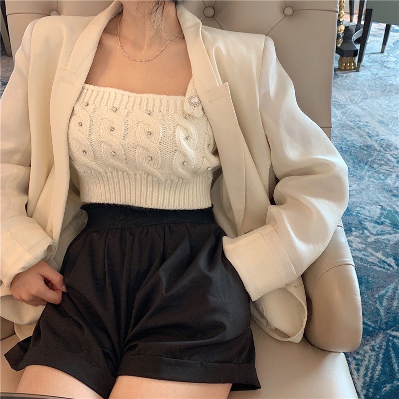 Áo hai dây dệt kim dáng ôm màu trắng đính đá kim cương thời trang xuân hè cho nữ