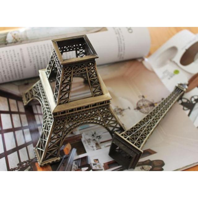 Mô Hình Tháp Eiffel Bằng Kim Loại 48cm Dùng Trang Trí Nhà Cửa