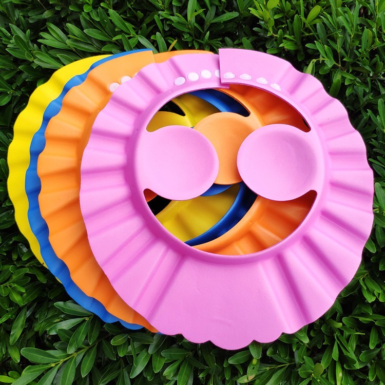 Mũ tắm bảo vệ tai cho bé