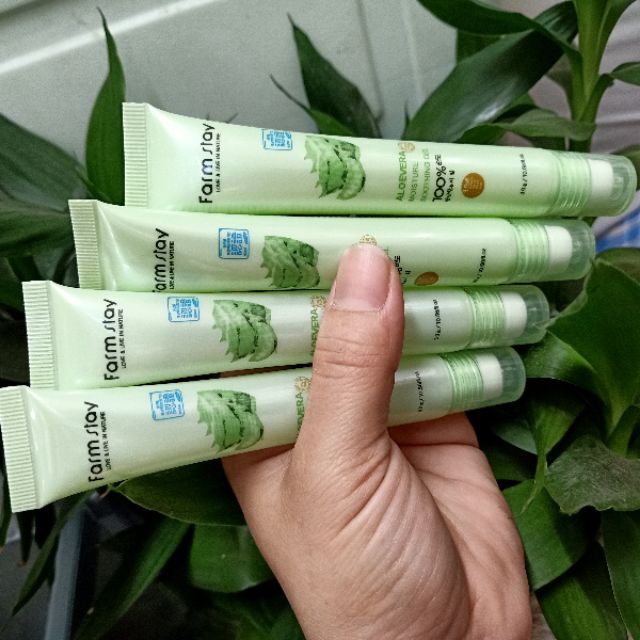 Gel lăn thâm quầng mắt Alovevera Farm stay | BigBuy360 - bigbuy360.vn