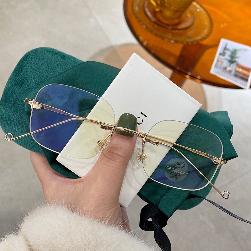 Mắt Kính Chống Bức Xạ Và Ánh Sáng Xanh Dành Cho Nam Và Nữ