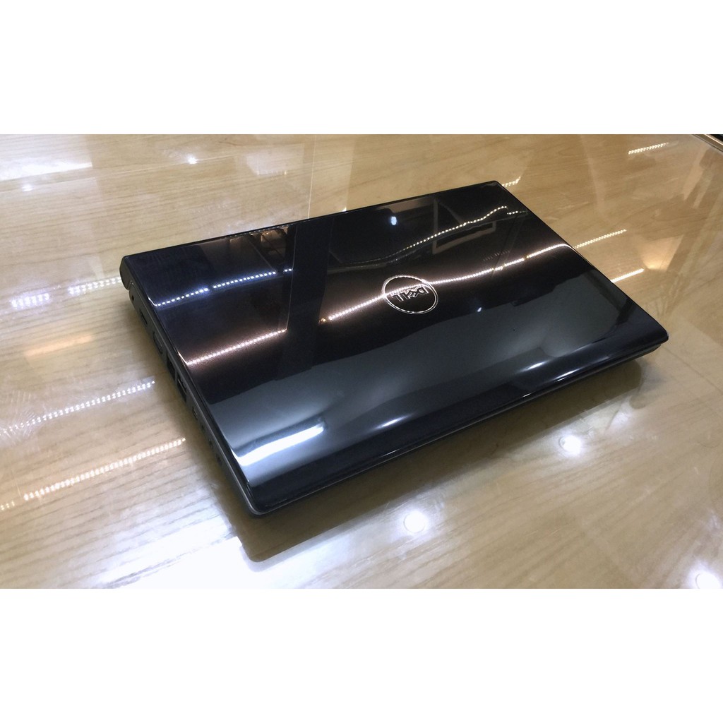 Laptop Dell Studio 1557 Core i7-Q720/Ram 8GB/ SSD 240GB/ LCD 15.6″Inch/ VGA Rời đồ họa ATI Radeon