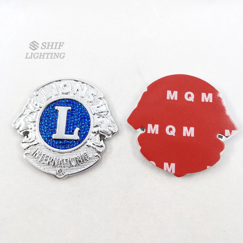 1 x Logo Kim Loại Hình Logo Vua Sư Tử Quốc Tế Trang Trí Xe Hơi
