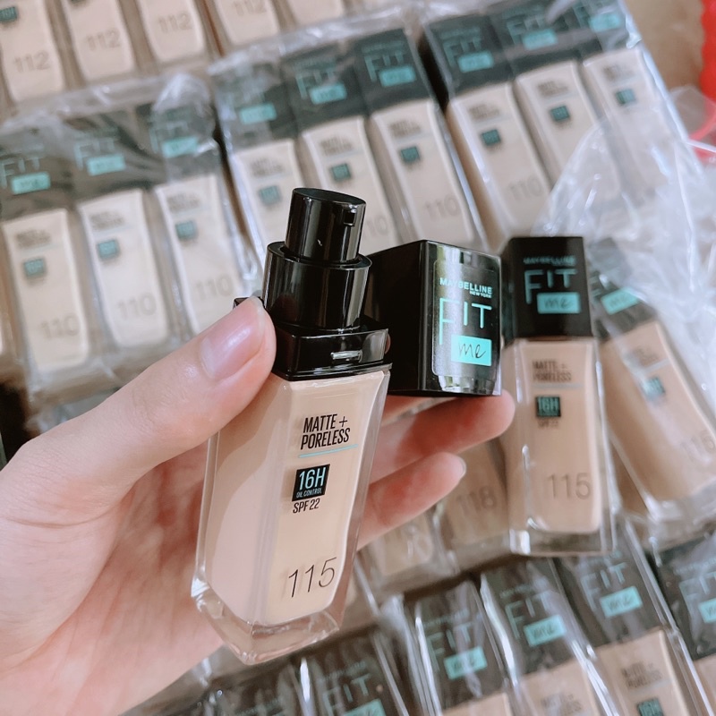 Kem Nền Kiềm Dầu, Cho Lớp Nền Mịn Lì Tự Nhiên Maybelline Fit Me Matte Poreless Foundation SPF22 30ml