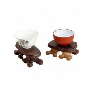 Đôn gỗ dùng để trưng bày sản phẩm đồ chơi