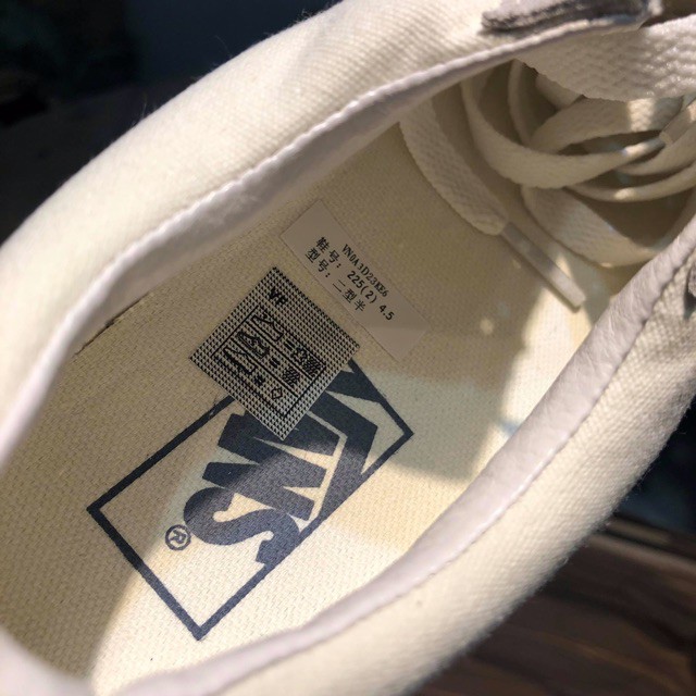 Giày Sneaker Vans Kelly Trắng Kẻ Navy