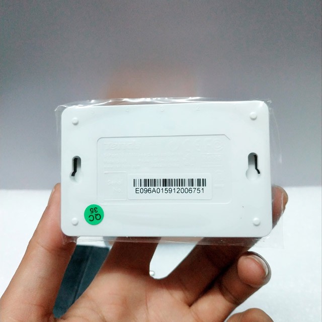 Bộ chia cổng mạng 5 cổng Switch Tenda 5 Port S105 - Hàng chính hãng