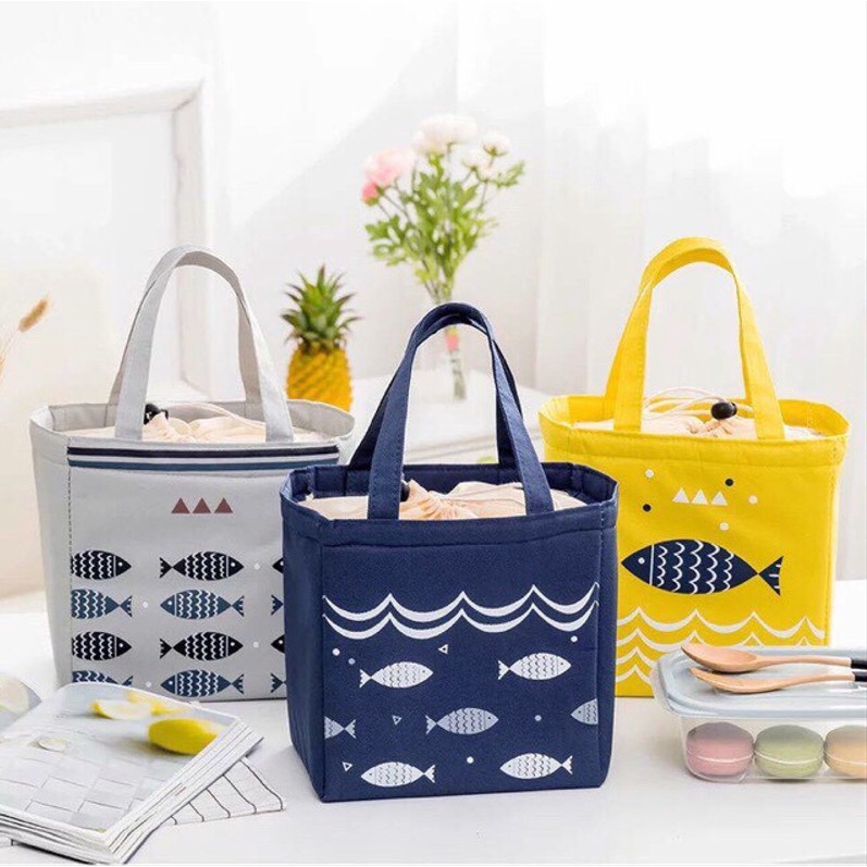 Túi giữ nhiệt hình cá siêu cute, siêu tiện lợi và khả năng giữ nhiệt tốt