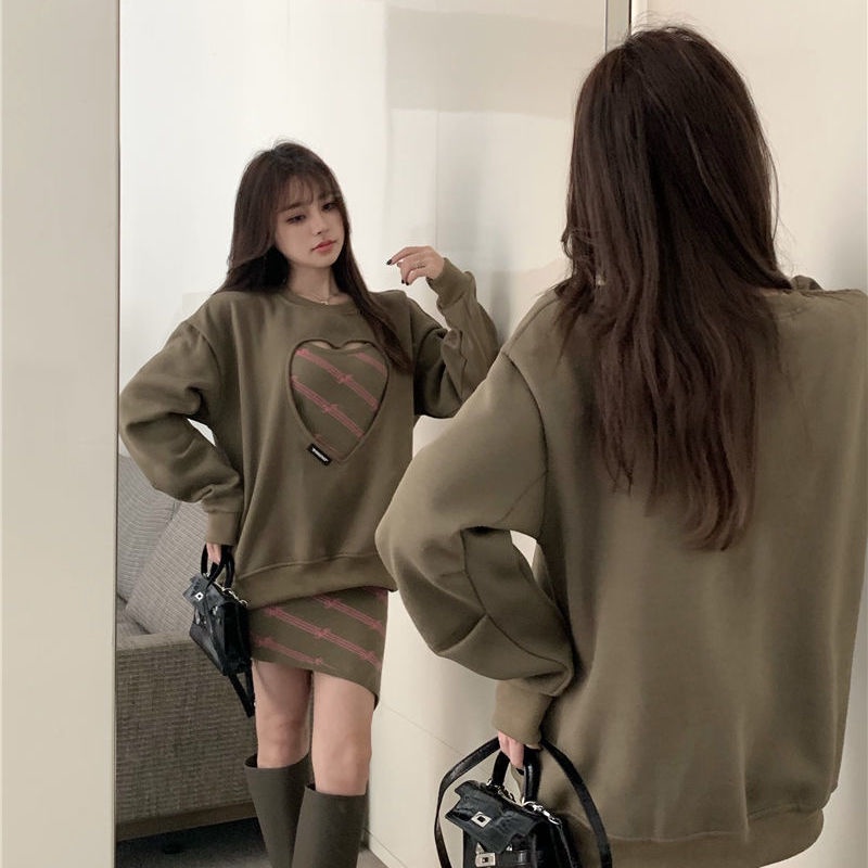 Set áo len phối chân váy phong cách vintage thời trang thu đông 2021 cho nữ