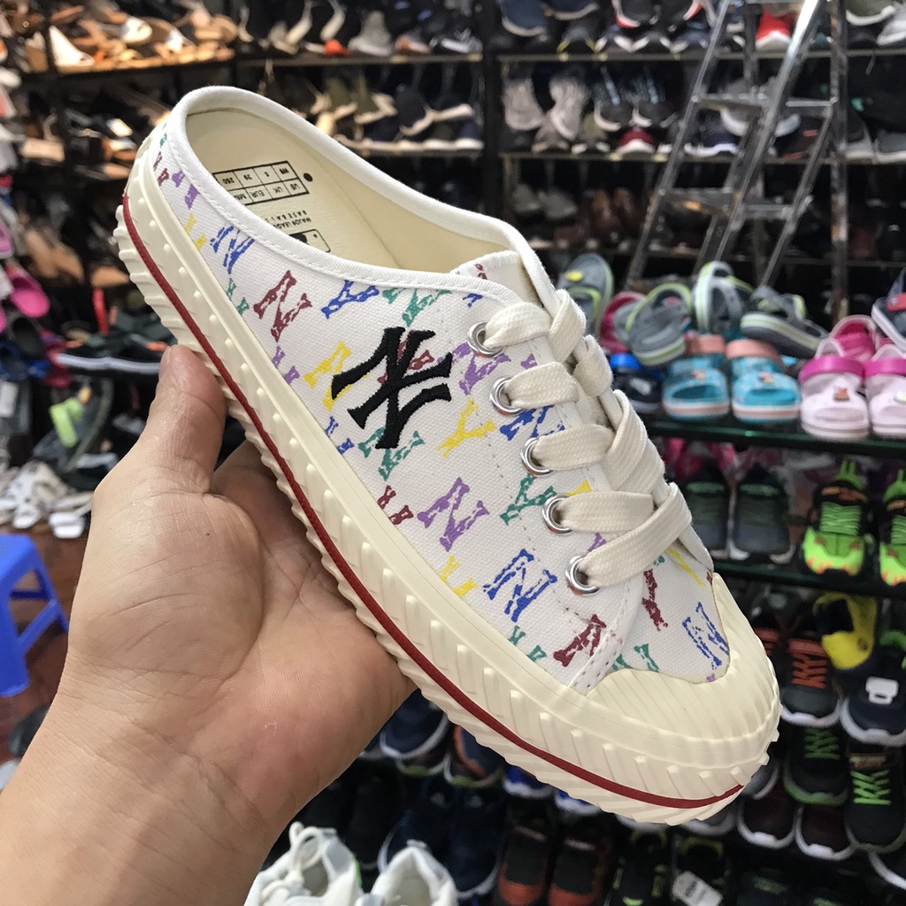 Giầy Sục Nữ MLB Hàng Xuất Dư Chính Hãng