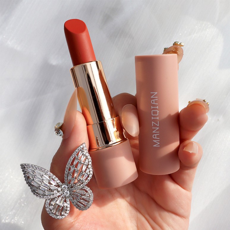 [Hàng mới về] Son Môi Không Phai Màu Chất Lượng Cao