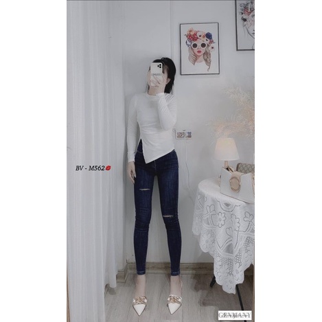 Quần bò ôm rách 2 bên màu đẹp