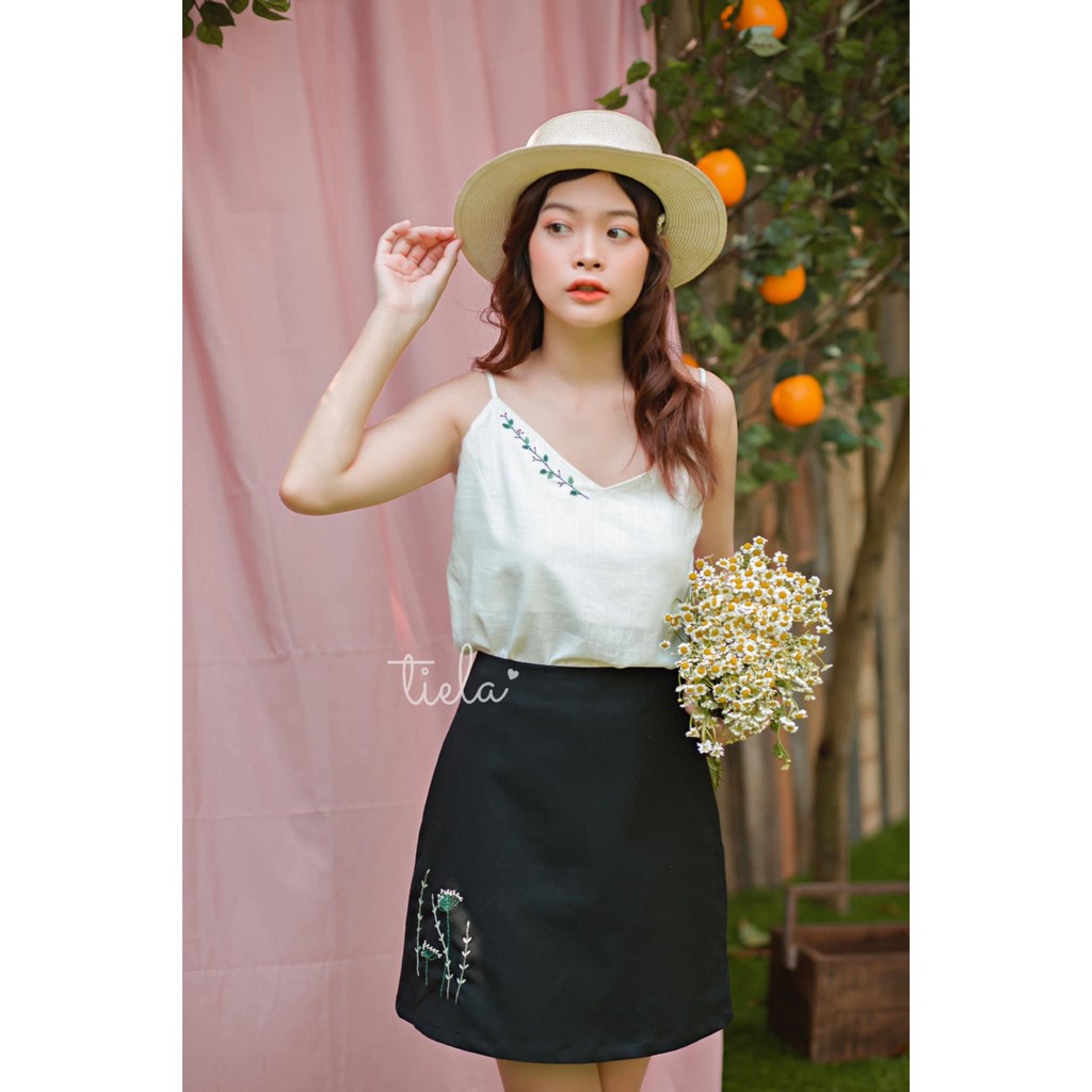 [Mã SKAMCLU7 giảm 10% tối đa 50K đơn 0Đ] Chân váy thêu hoa bồ công anh | BigBuy360 - bigbuy360.vn