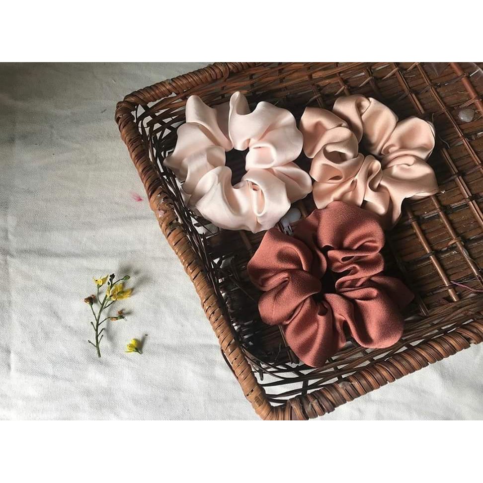 [HÀNG MỚI] Dây Buộc Tóc Nữ Tính Scrunchies Vải Phi Đủ Màu Cho Nữ