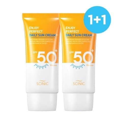 Kem chống nắng dịu nhẹ cấp ẩm Scinic Enjoy Super Mild Sun Essence