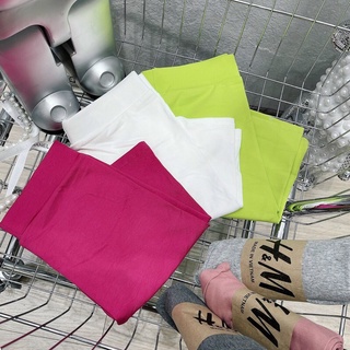 Quần legging ngố trắng đen