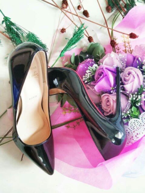 Cao gót màu đen da bóng 11p | BigBuy360 - bigbuy360.vn