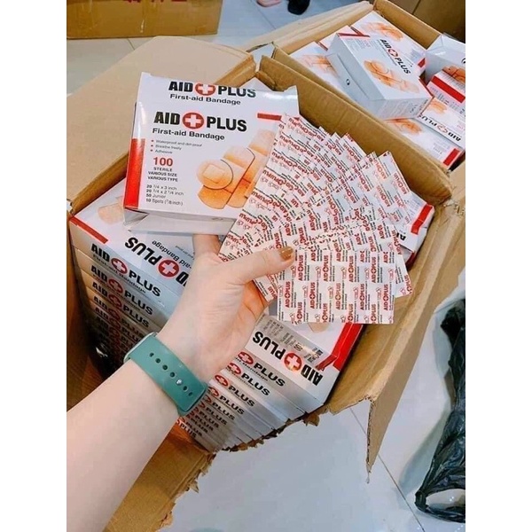 Hộp 100 miếng băng dán cá nhân AID FIRST