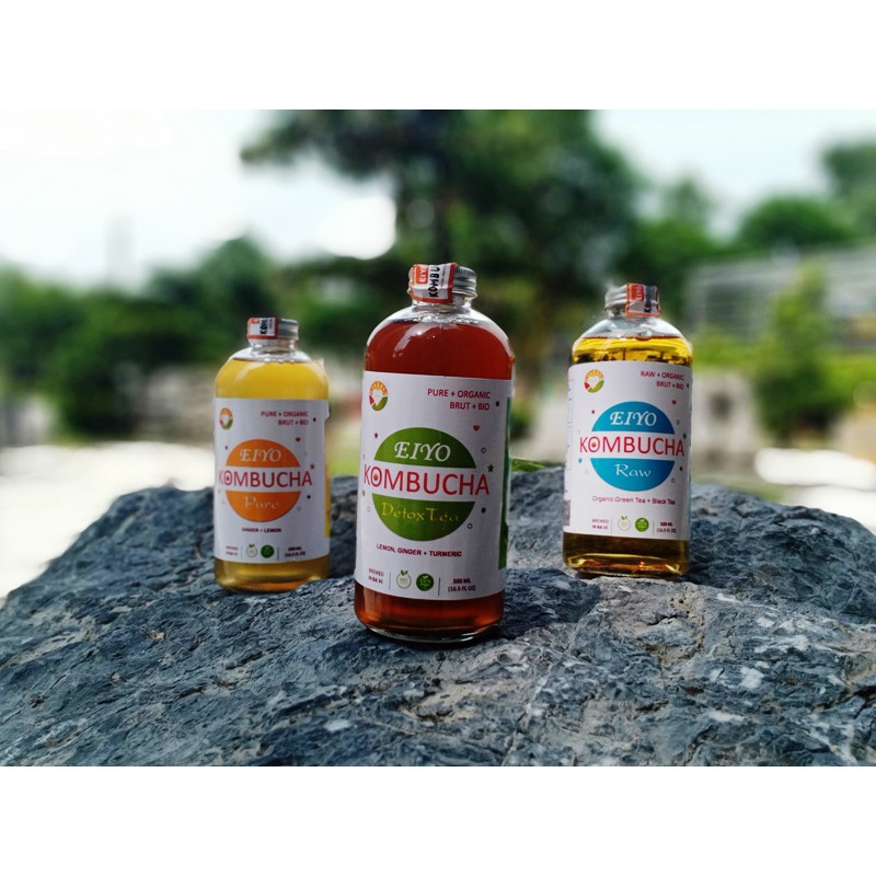 Trà EIYO KOMBUCHA PURE - Nguyên vị tự nhiên với nguyên liêu Organic, được lên men thủ công Truyền thống tại Núi Ba Vì.