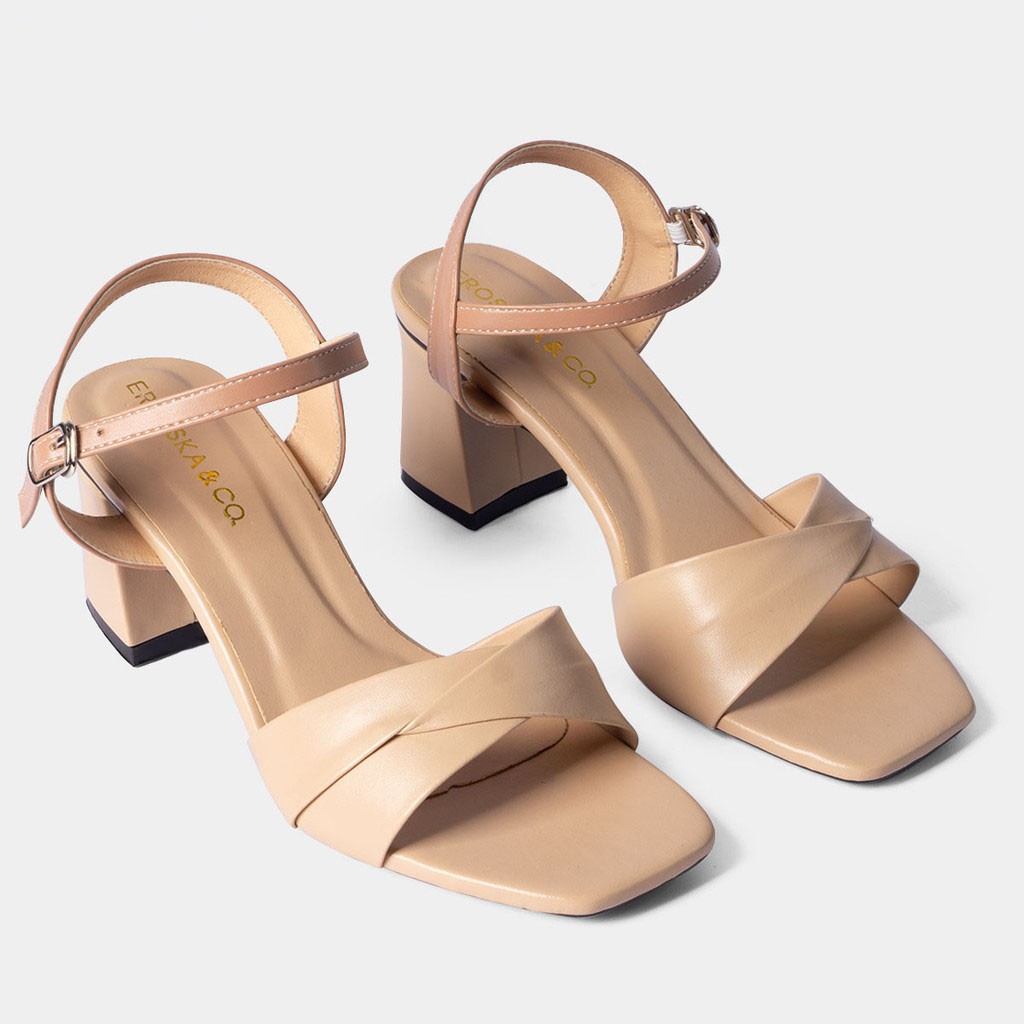 Giày sandal cao gót đế vuông 7cm mũi vuông quai ngang bắt chéo tinh tế- KEB020
