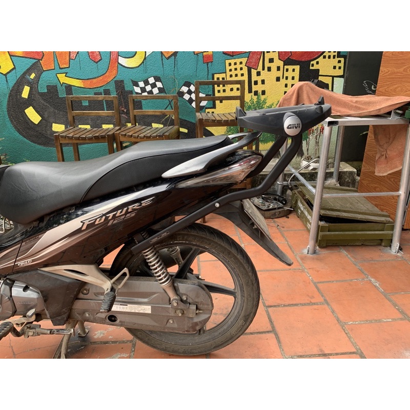 Baga Givi HRV cho xe Future 125