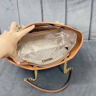 tui mk công sở