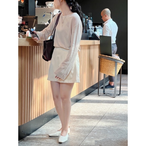 Nimi - Chân váy ngắn có lót quần Grace sand skirt