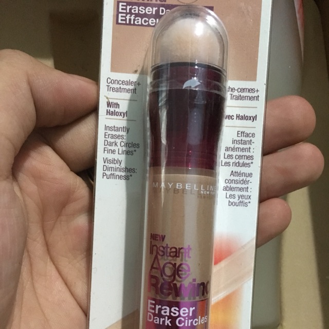 Bút che khuyết điểm maybelline