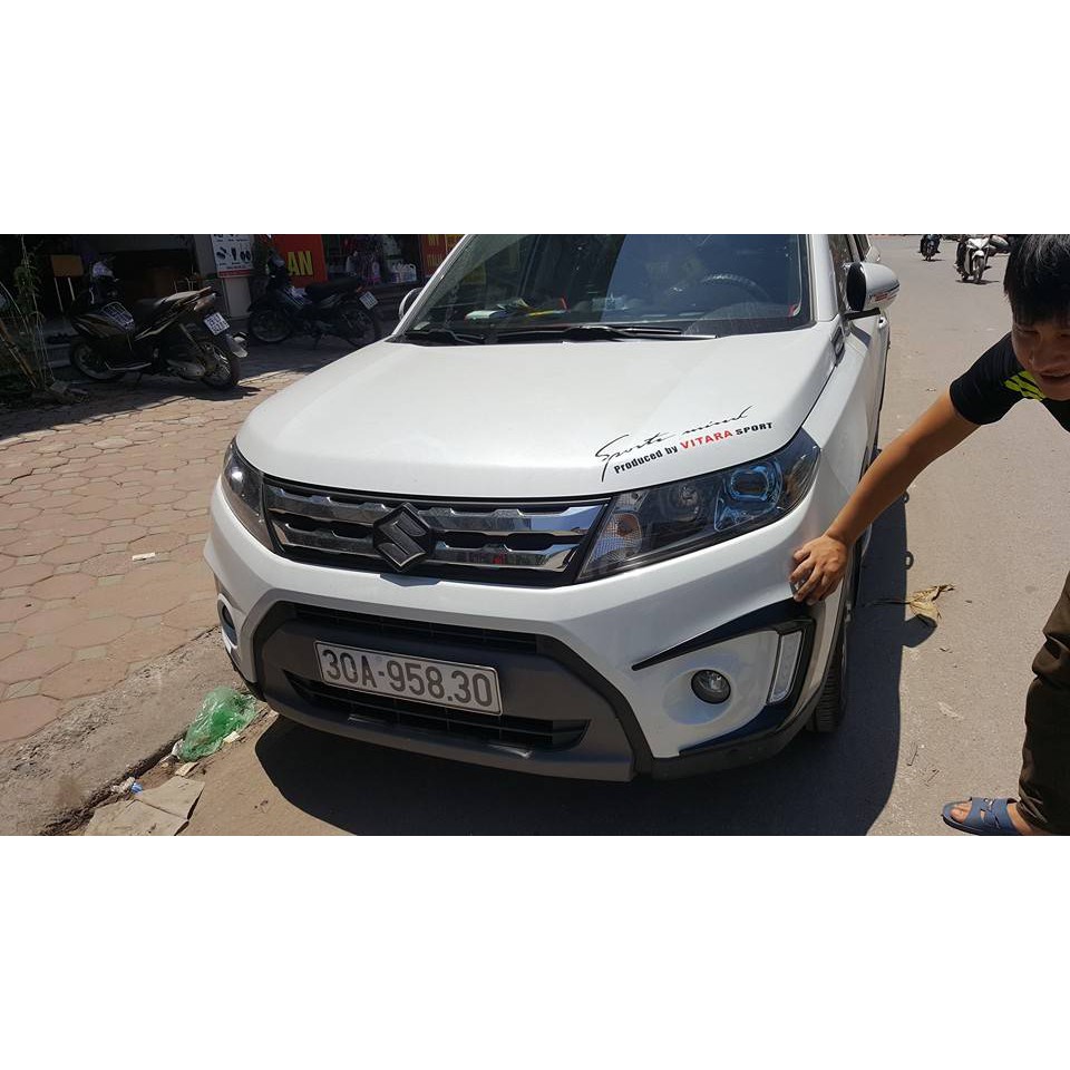 Tem dán Sport trang trí cho ô tô Suzuki Vitara (Đen)