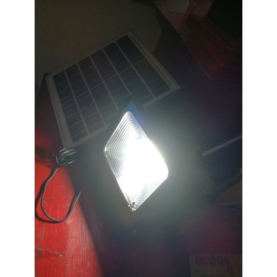 Đèn LED pha năng lượng mặt trời solar 30W