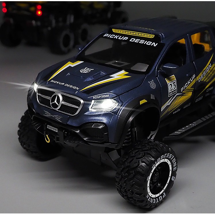 Ô tô Mô hình Mercedes Benz X-CLASS 6×6 Pickup Offroad tỉ lệ 1:28