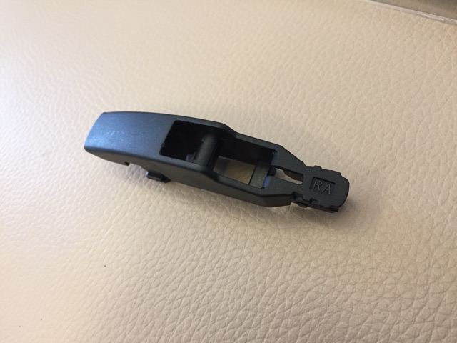 Gạt mưa sau Heyner Germany ô tô