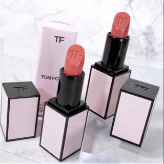 Son TOmford bảng Hồng limited màu 03