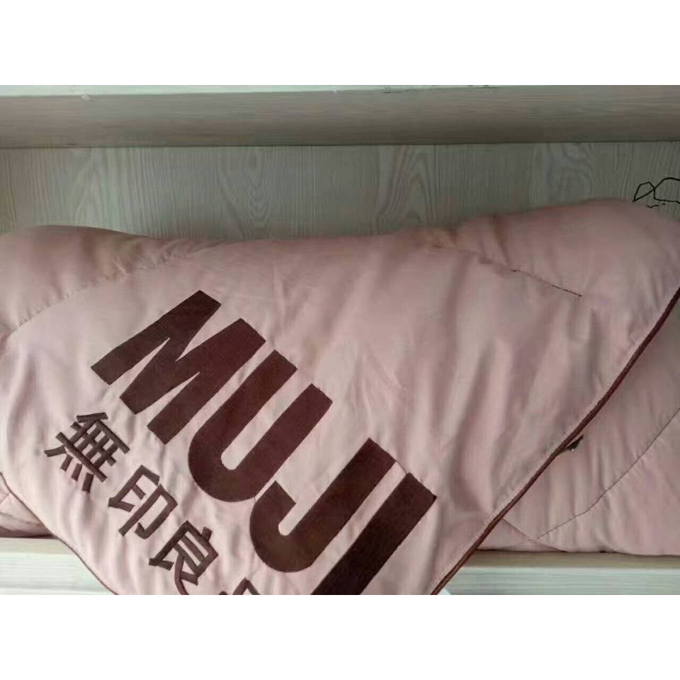 Chăn lông vũ Muji xuất Nhật