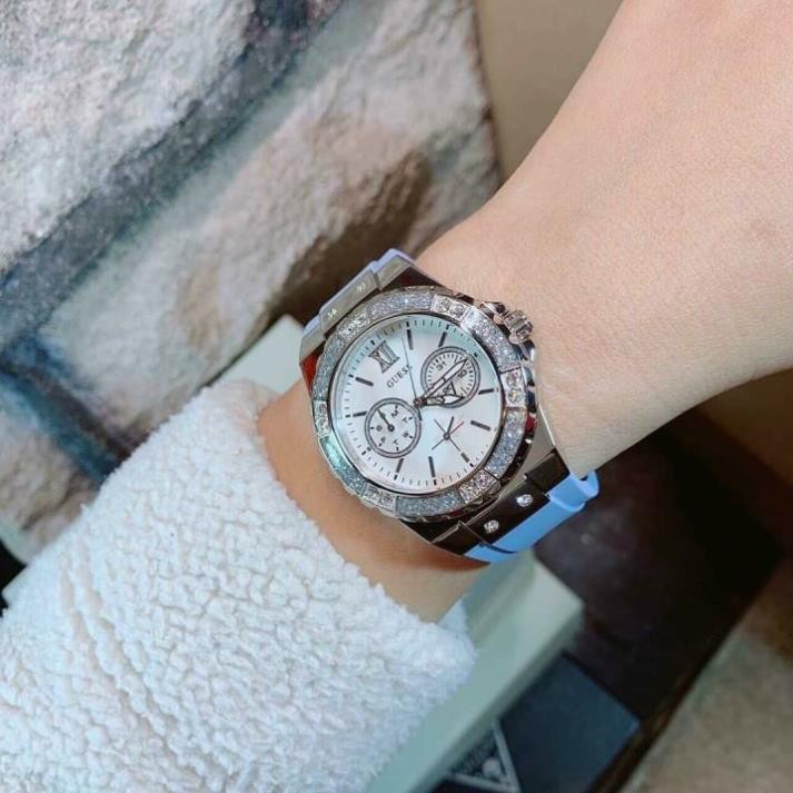Đồng hồ Guess nữ dây silicon, viền đính kim cương, hàng full box, thẻ bảo hành 12 tháng - SUPPER SPORT