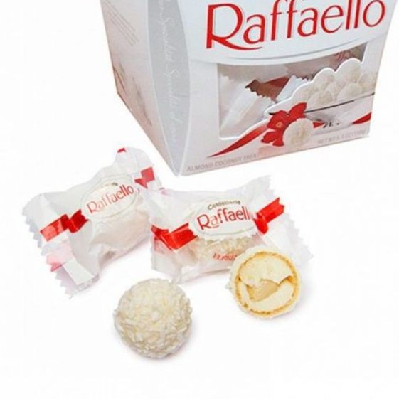 Kẹo socola phủ dừa Ferrero Raffaello 150 gam. Date t11/2021