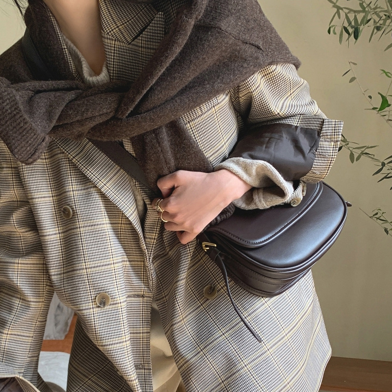 Túi da mềm đeo vai thời trang retro cho nữ