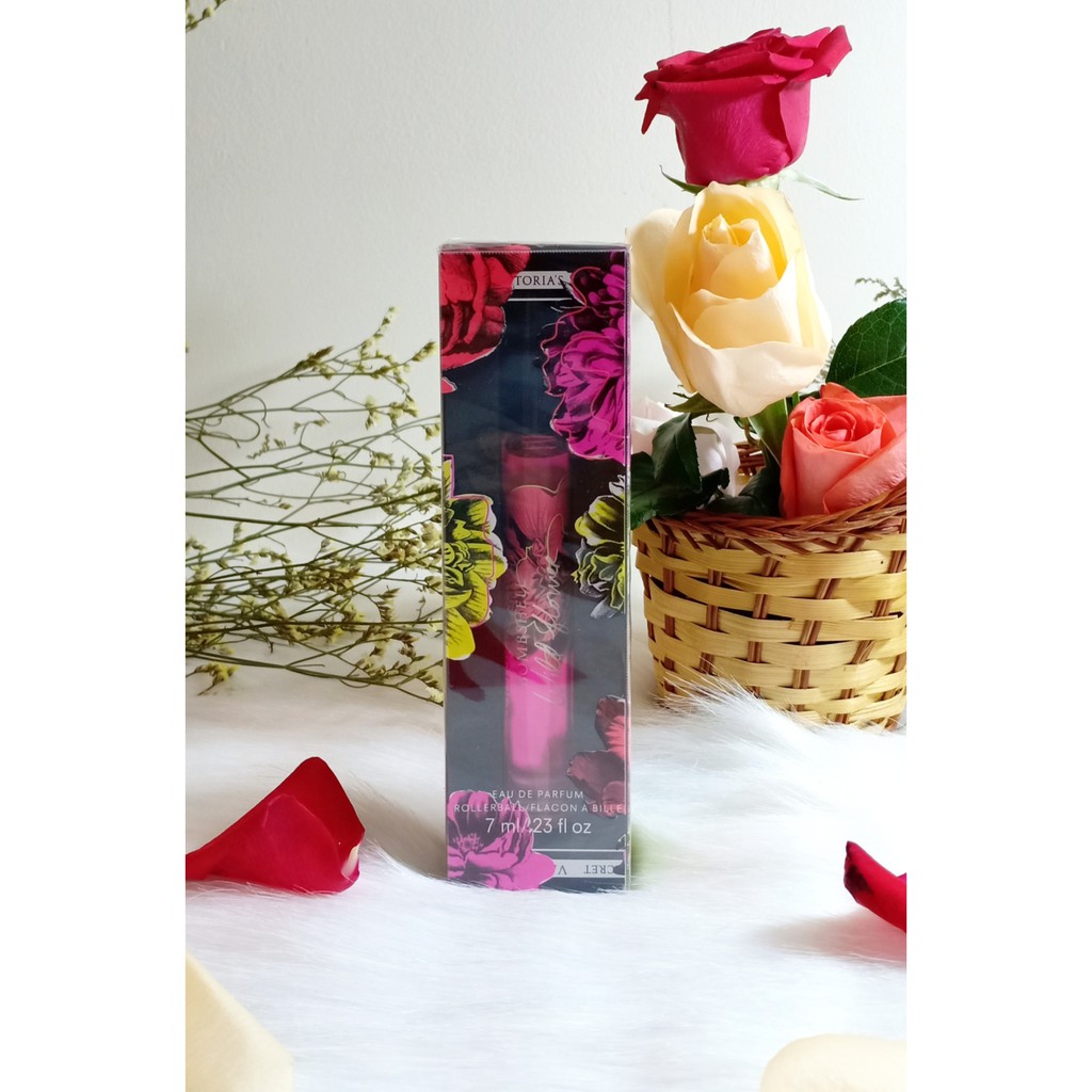 NƯỚC HOA BOMBSHELL DẠNG LĂN WILD FLOWER 7ML