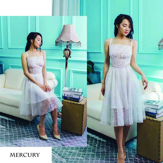 Đầm đi đám cưới, đầm ren trắng xòe dự tiệc Mercury đẹp sang trọng